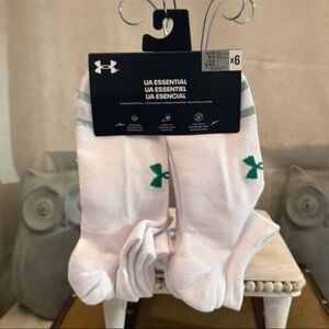 ⚡️Under Armour Cushioned No Show Socks